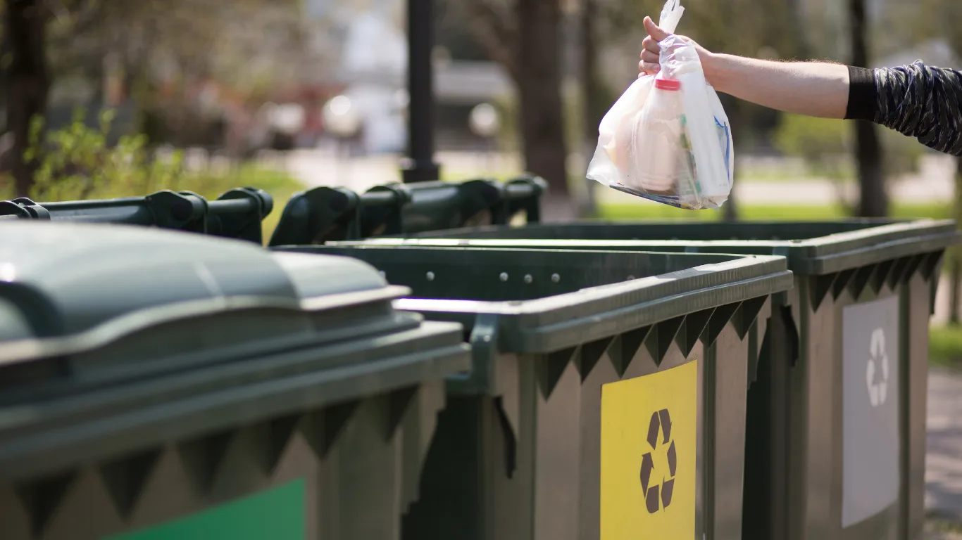 Advantages of valet trash service